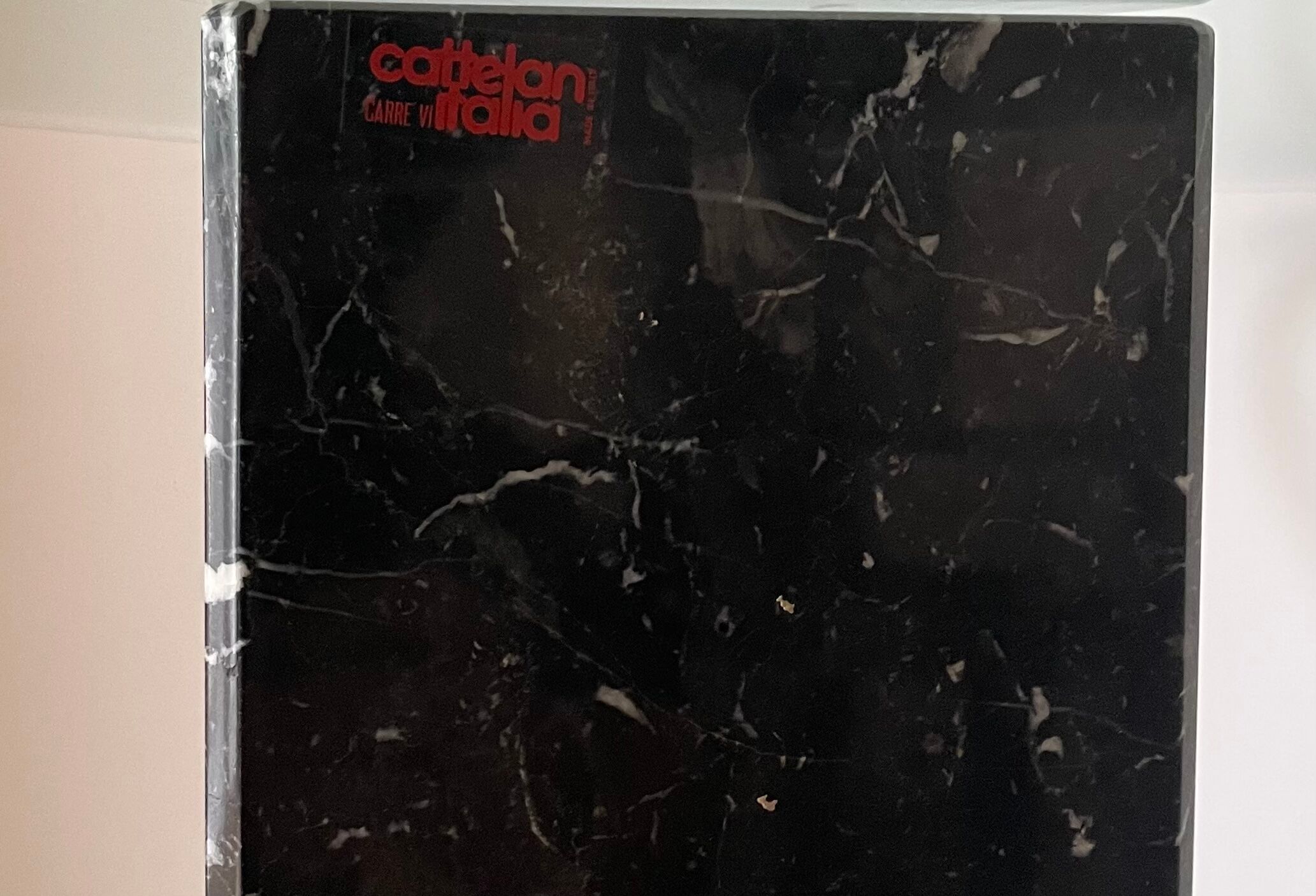 Console vintage en marbre noir de Cattelan Italia