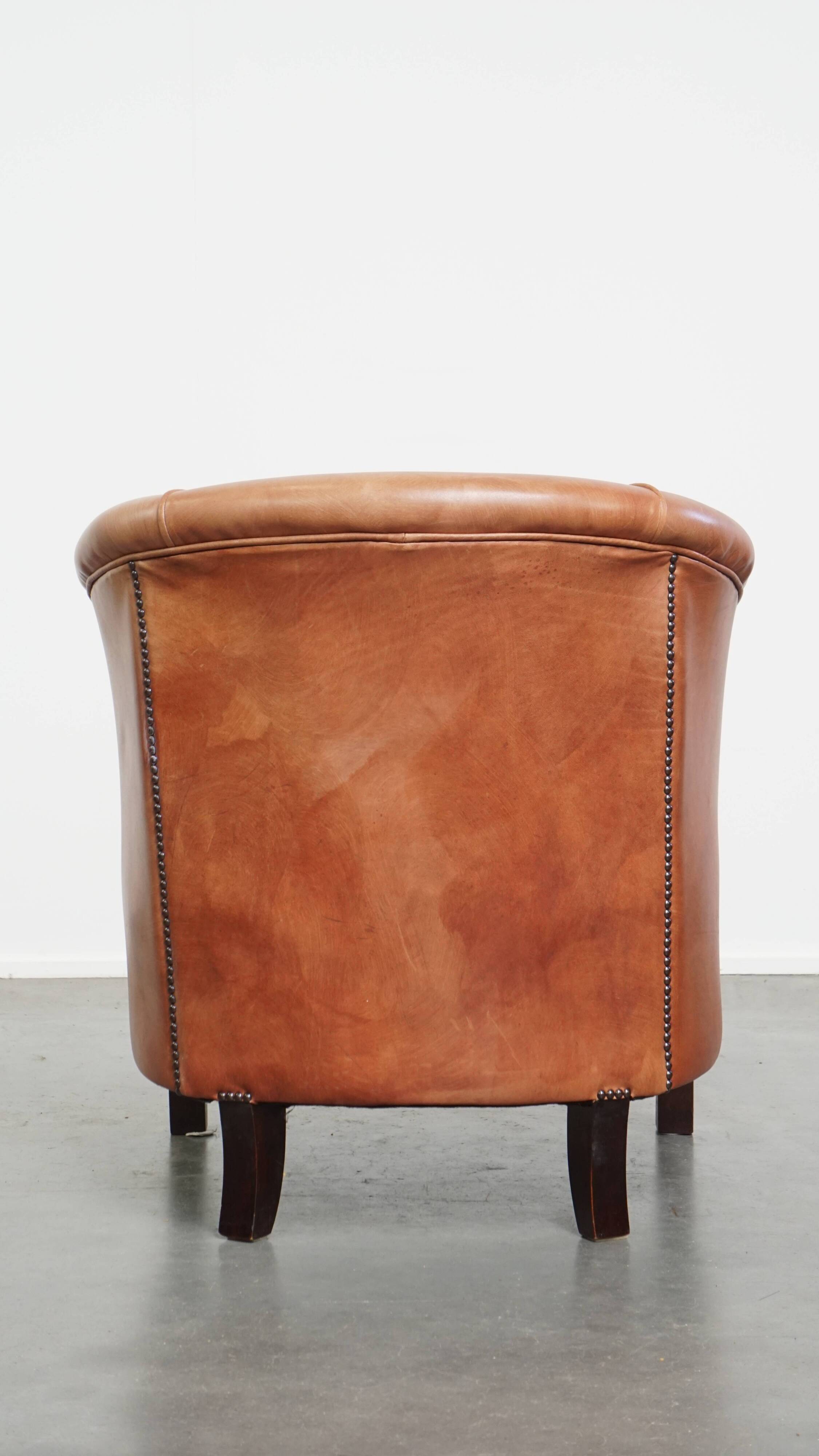 Cowhide Leather English-Style Club Chair in Light Cognac Color