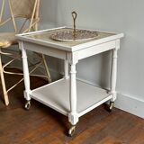 Side table on casters
