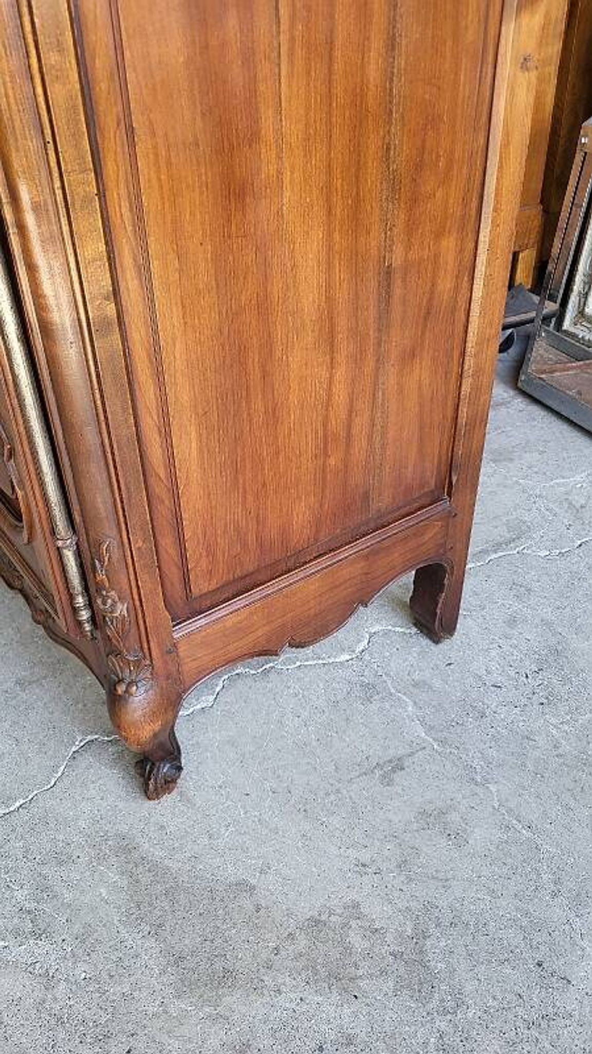 Vitrine style louis xv 1 porte en merisier