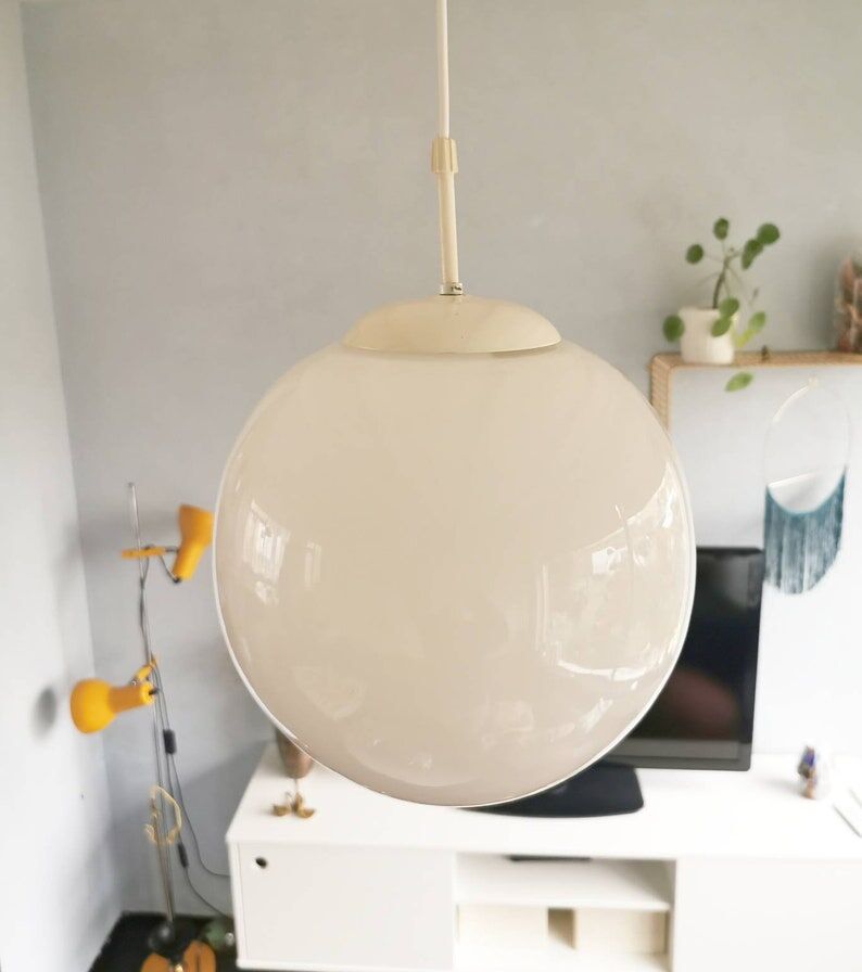 Glass suspension from the mid-century 80s