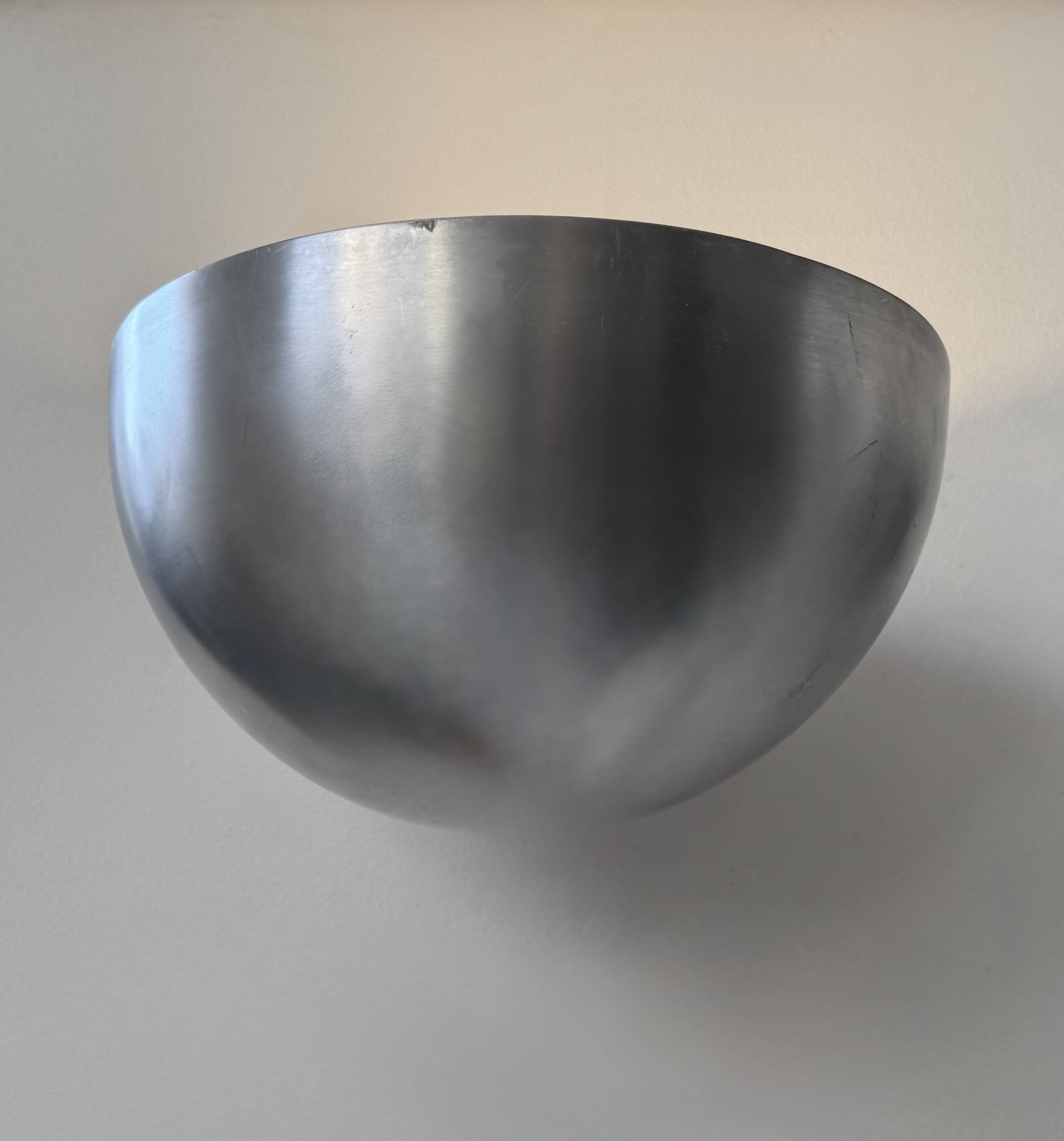 Paire d'appliques XL vintage, métal brossé, Italie, 1970