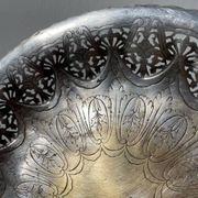 Openwork silver-plated metal fruit bowl or basket