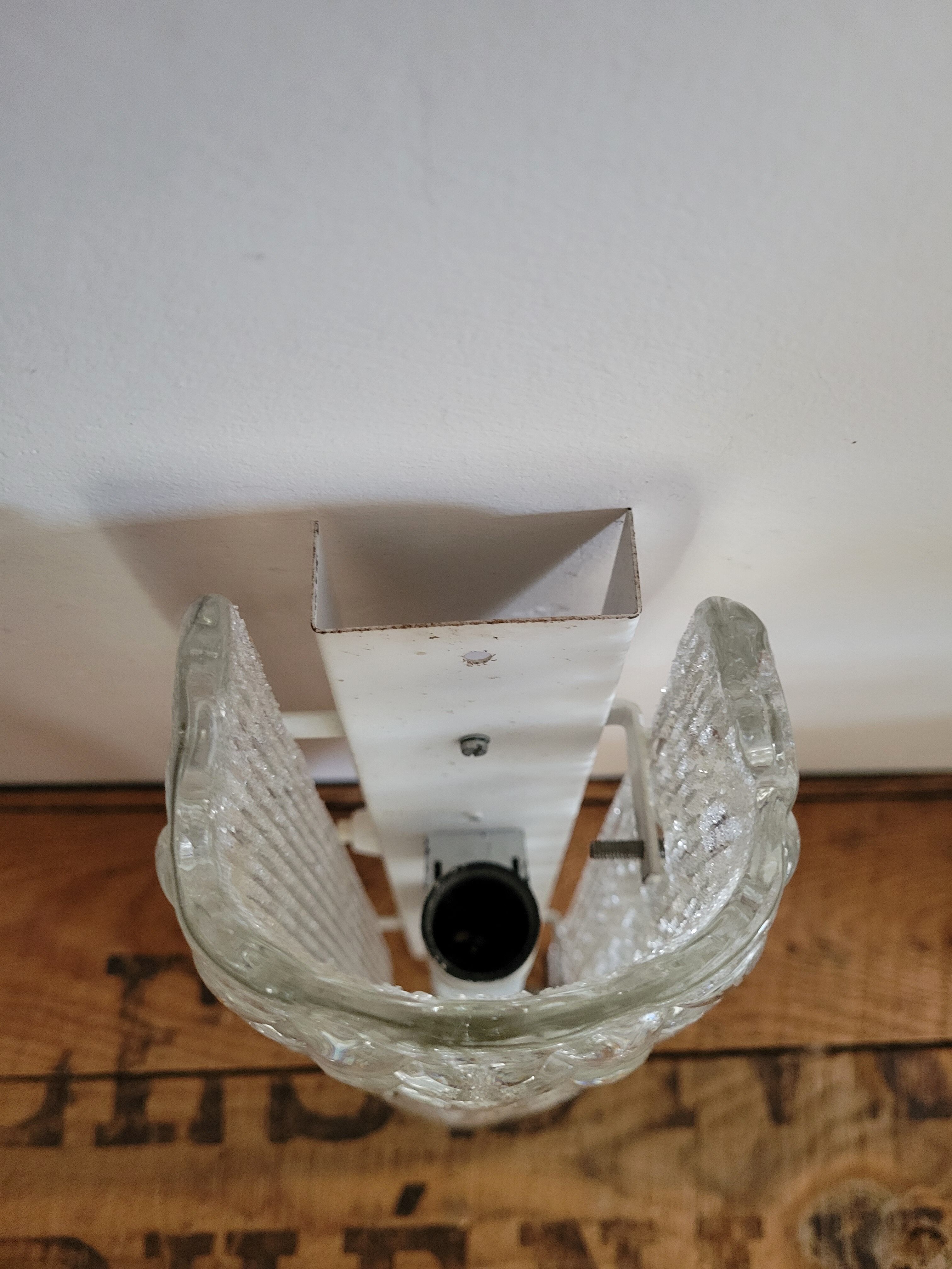 Bubble molded glass wall lamp