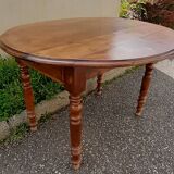 Antique oval table