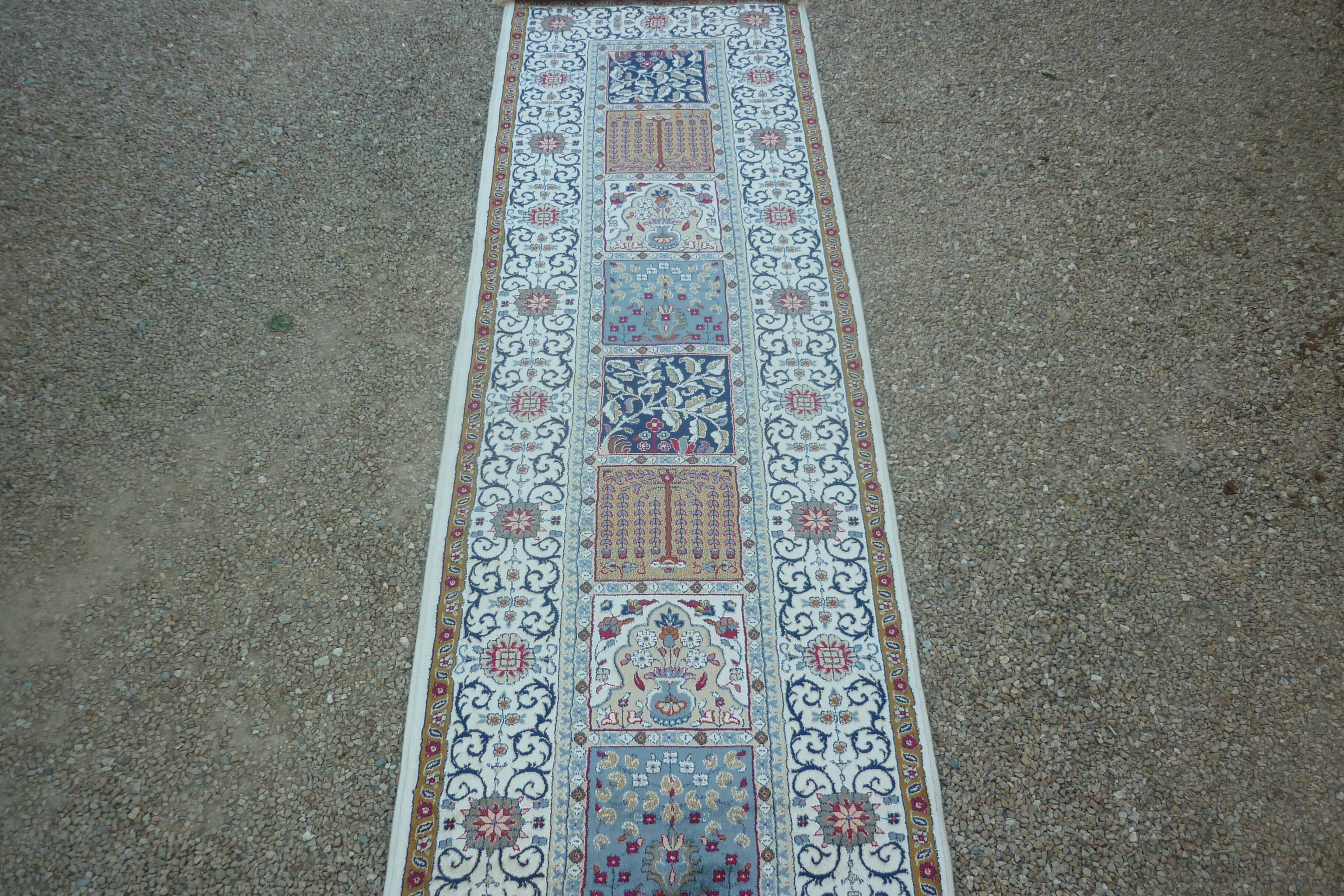 Kashmir silk carpet - 300x80cm