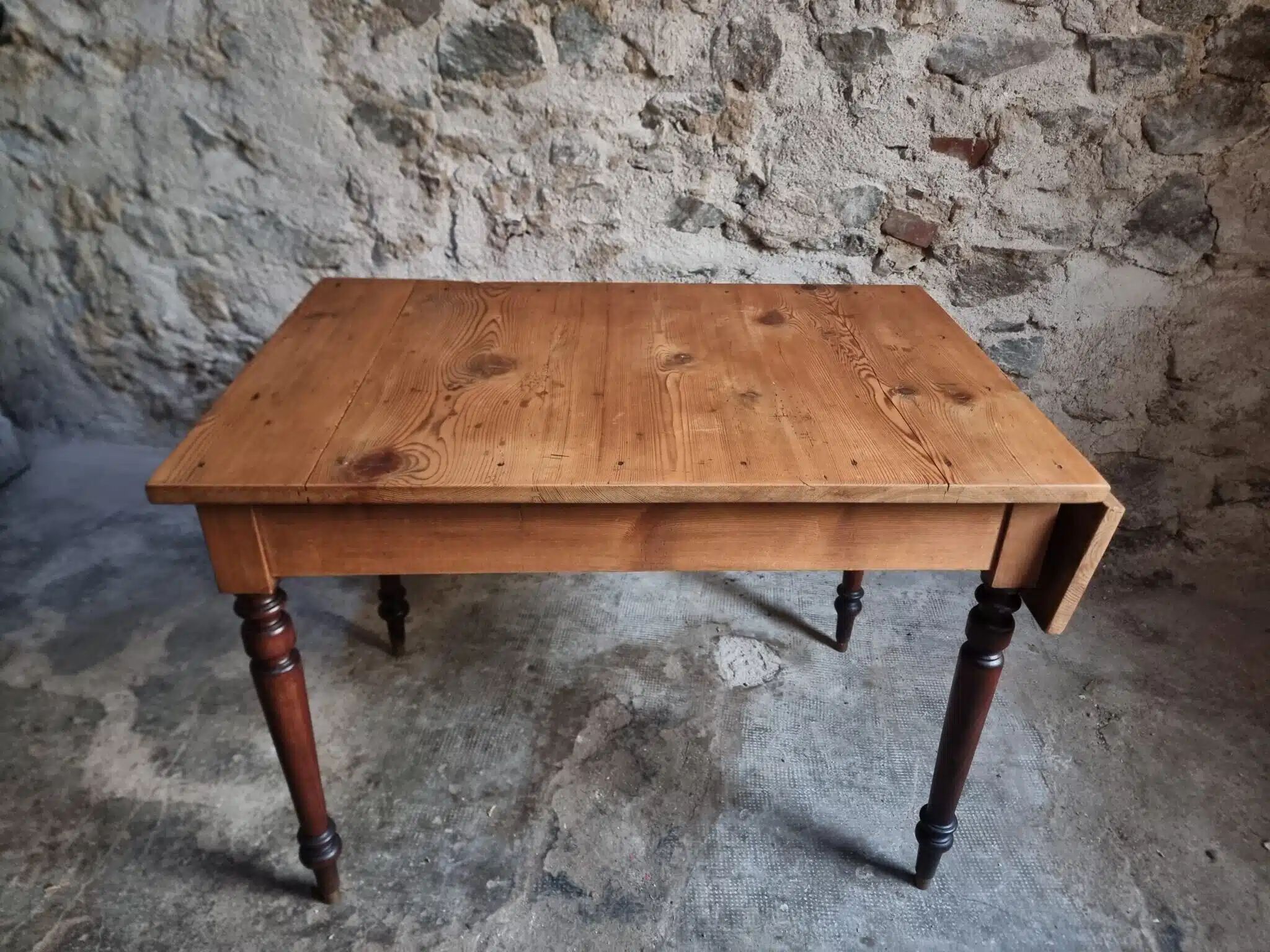 French vintage kitchen/desk table, extendable, 1930s