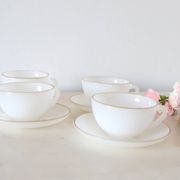 Set of 4 cups and under cups Arcopal harlequin range, white and gold, made in France