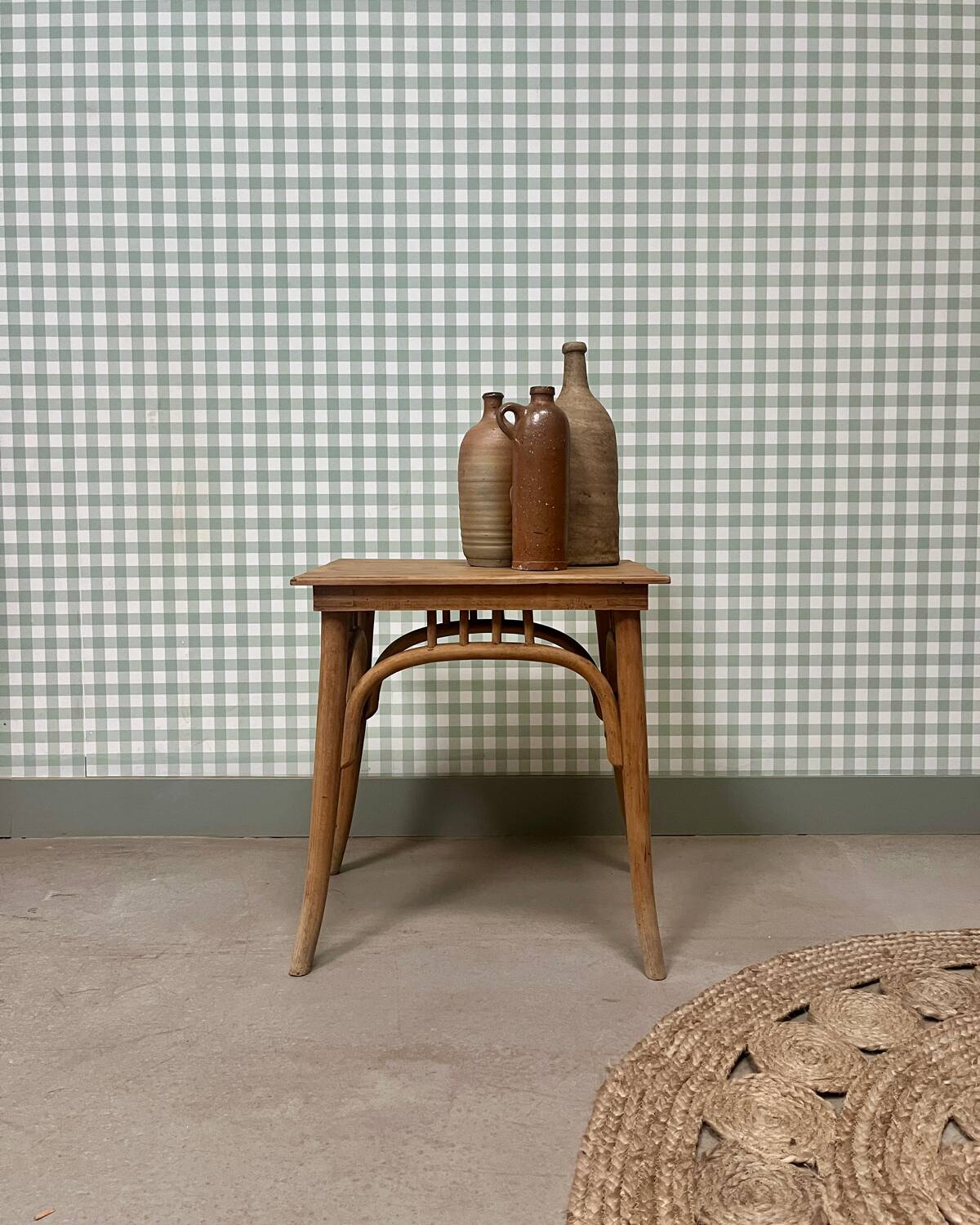Table d’appoint en bois courbé (rénovée)