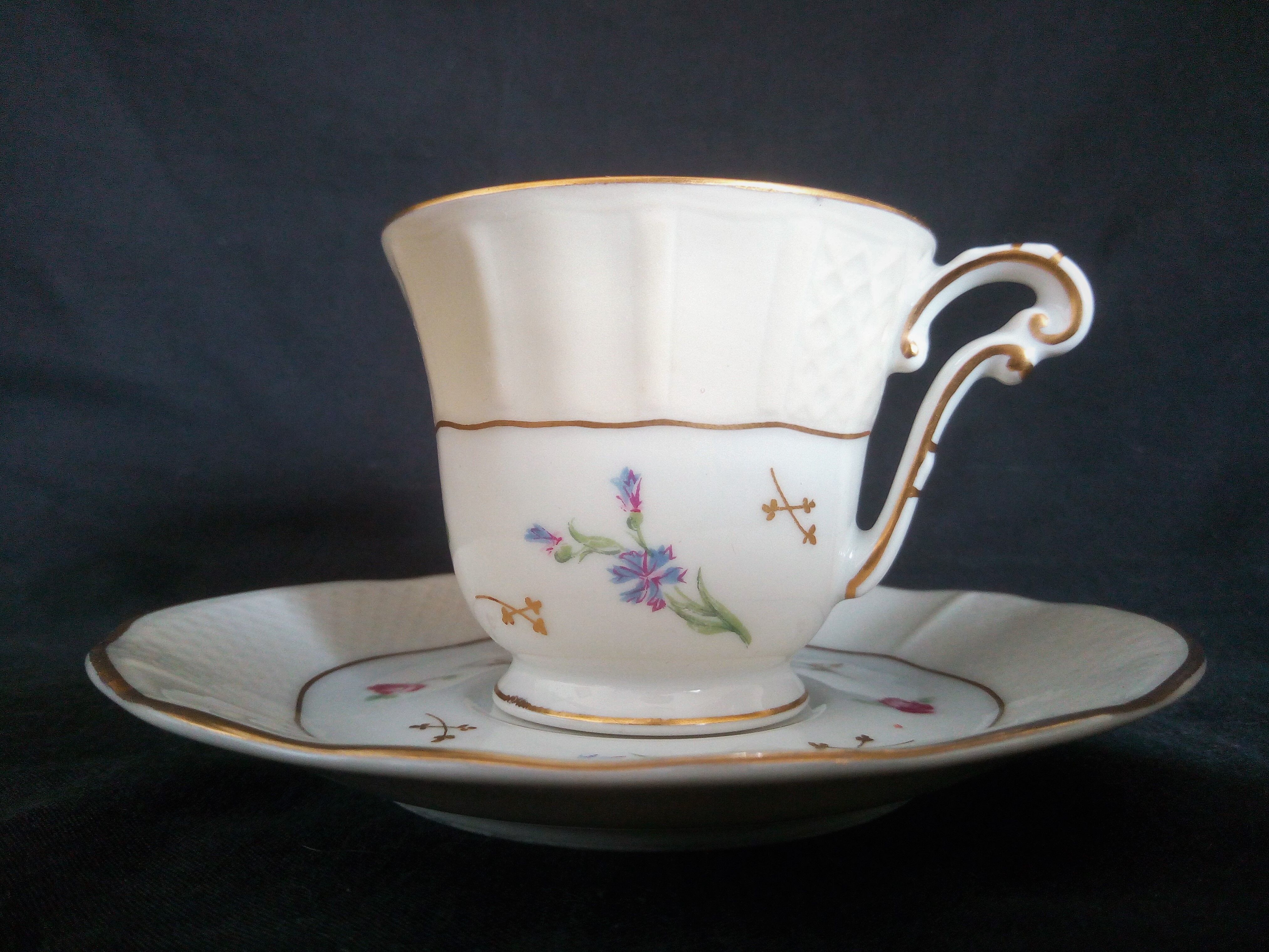 L. Bernardaud & Cie. - Limoges porcelain coffee set, Pompadour model, 1900s - 1927s