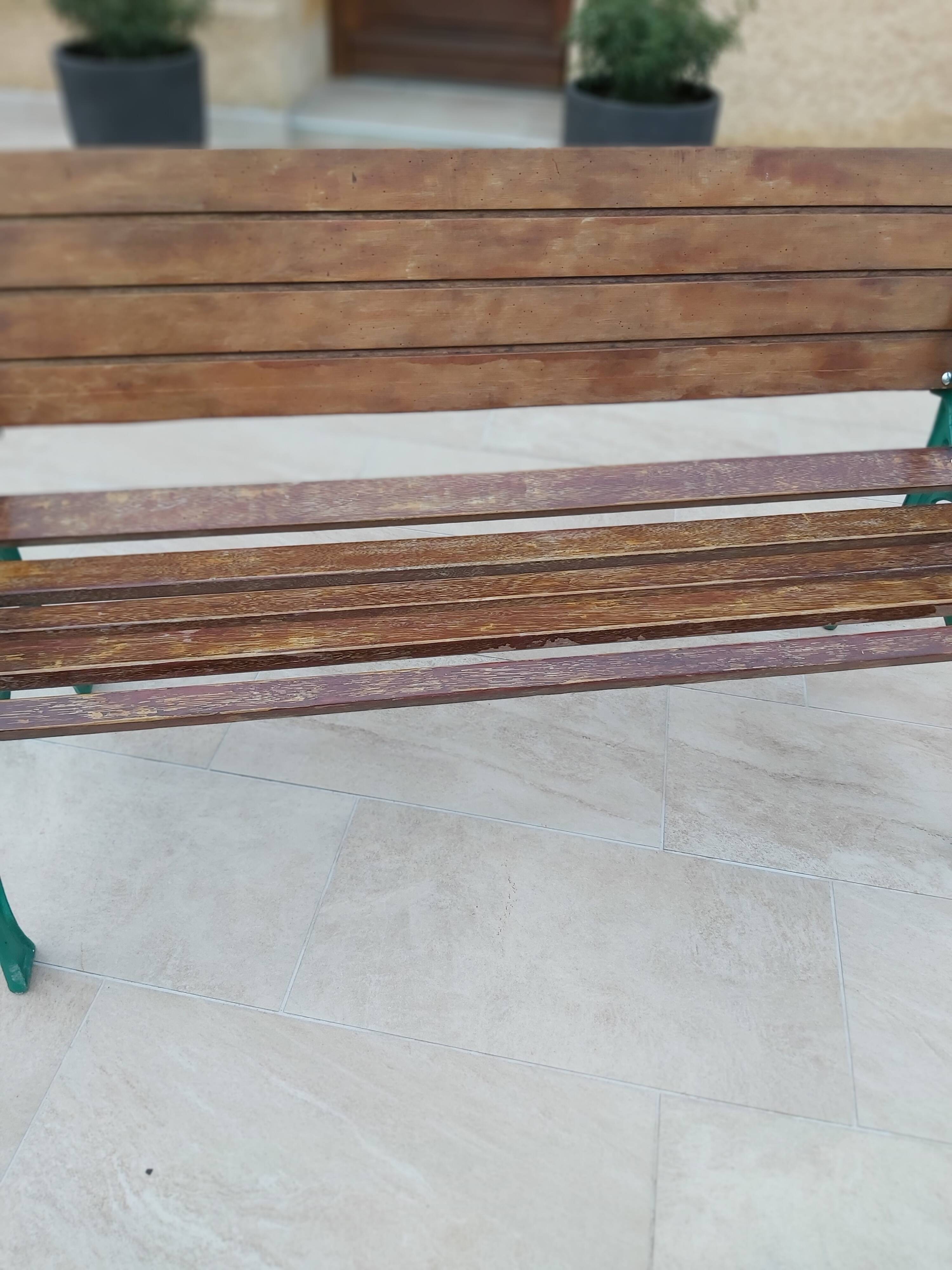 Garden bench