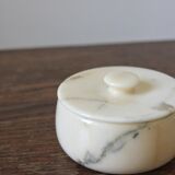 Round box in vintage beige marble