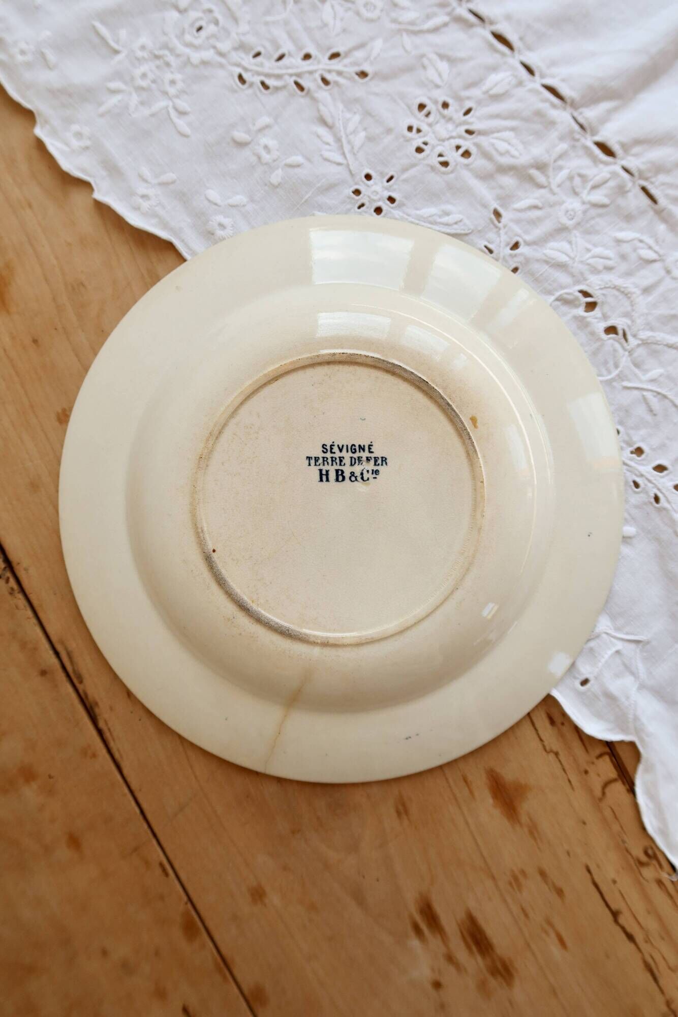 Antique hollow plate, ironstone HB&Cie Choisy-le-Roi - Sévigné model