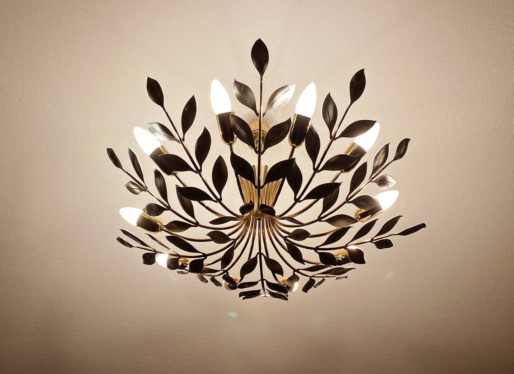 Large vintage pendant light from Vereinigte Werstaetten, 1950s
