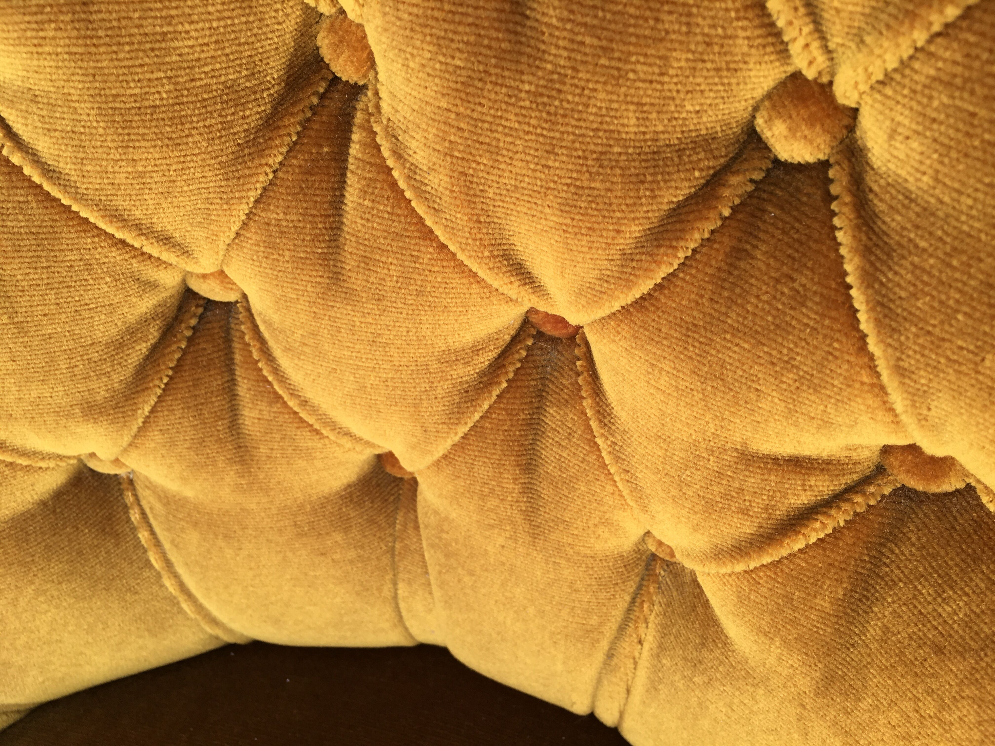 Vintage toad chair velvet gold