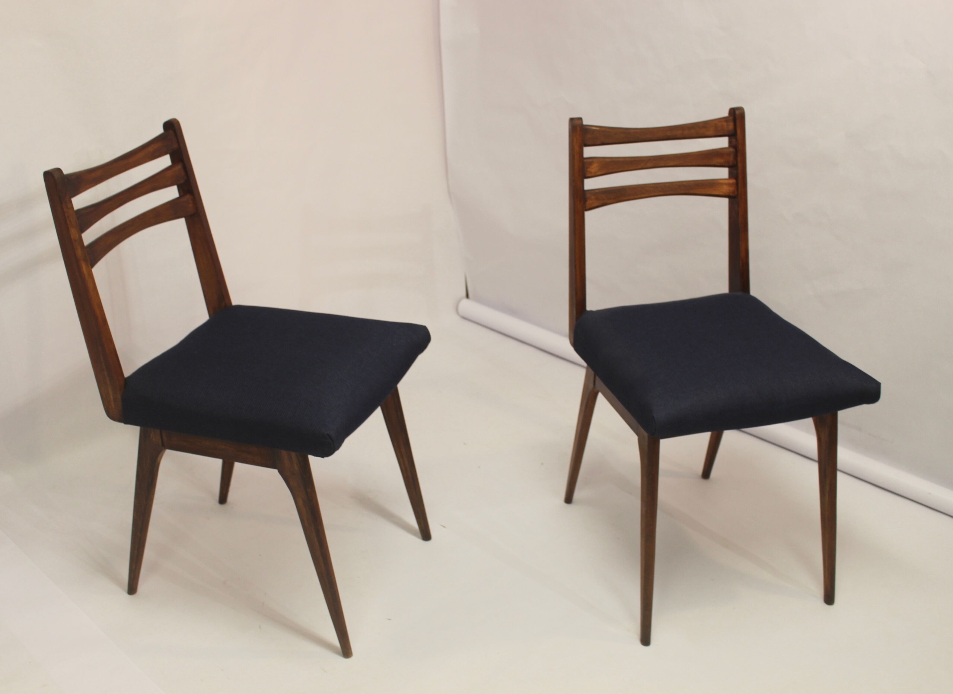 Pair of Scandinavian chairs seated night blue fabric restored, year 60.
