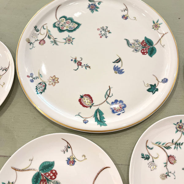 Dessert service Bernardaud, 1 course and 12 plates, Limoges porcelain