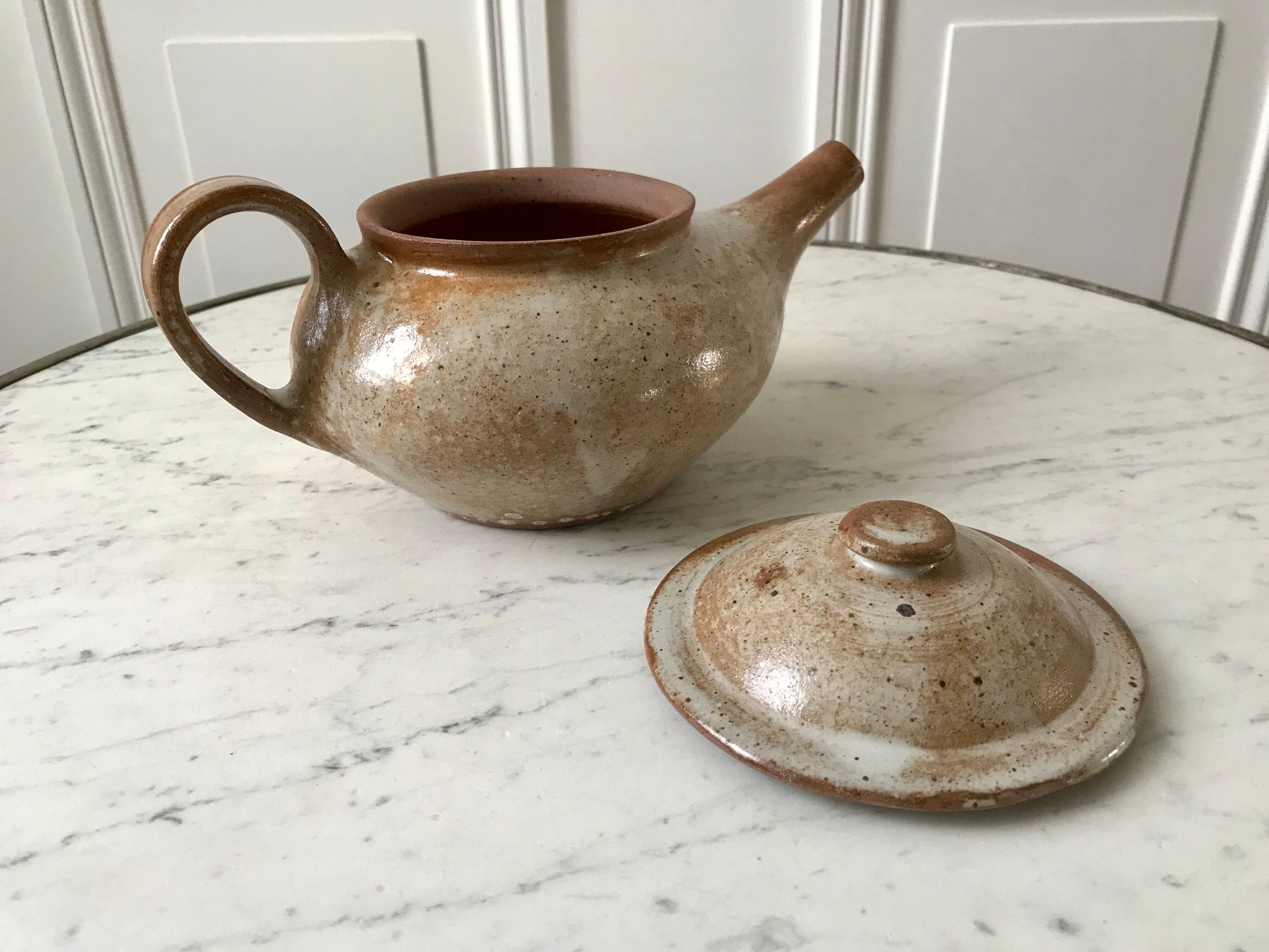Artisanal sandstone teapot 70s