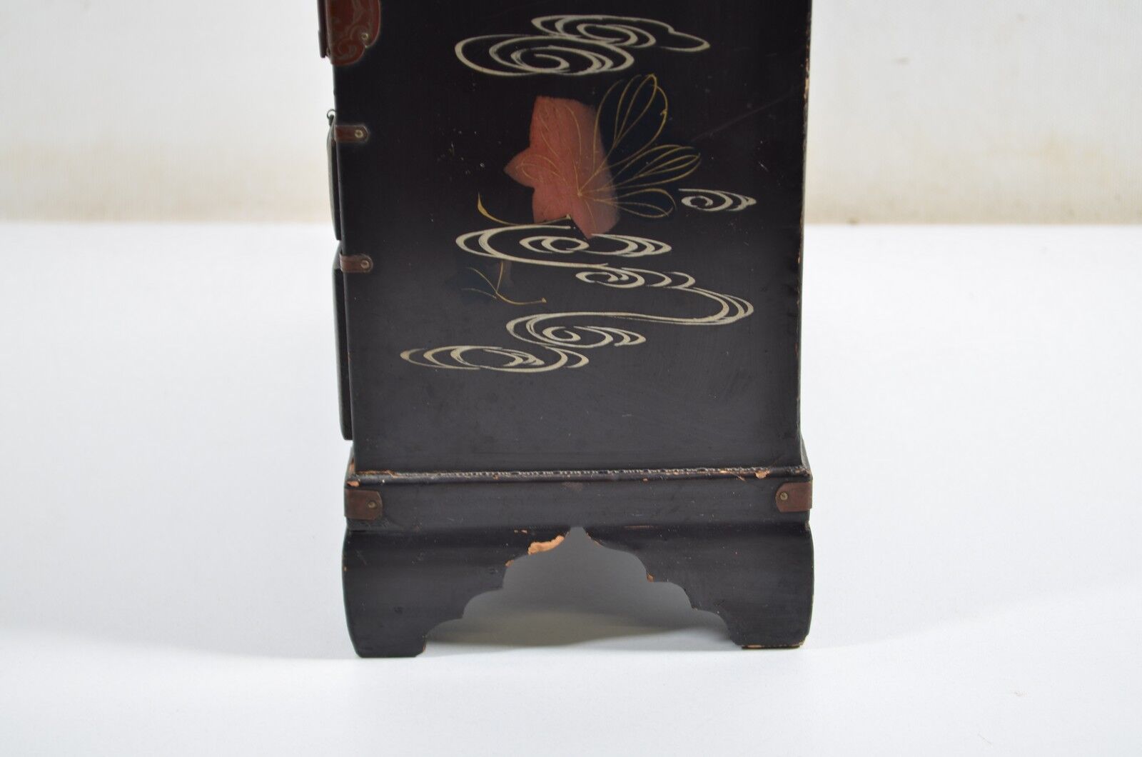 Box Japan early twentieth century