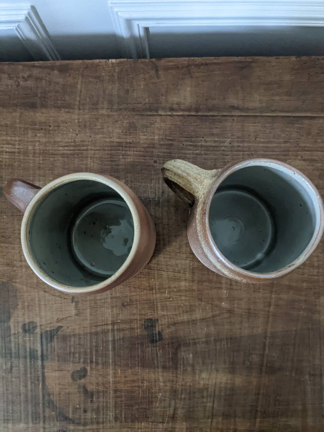 Pair of stoneware mugs