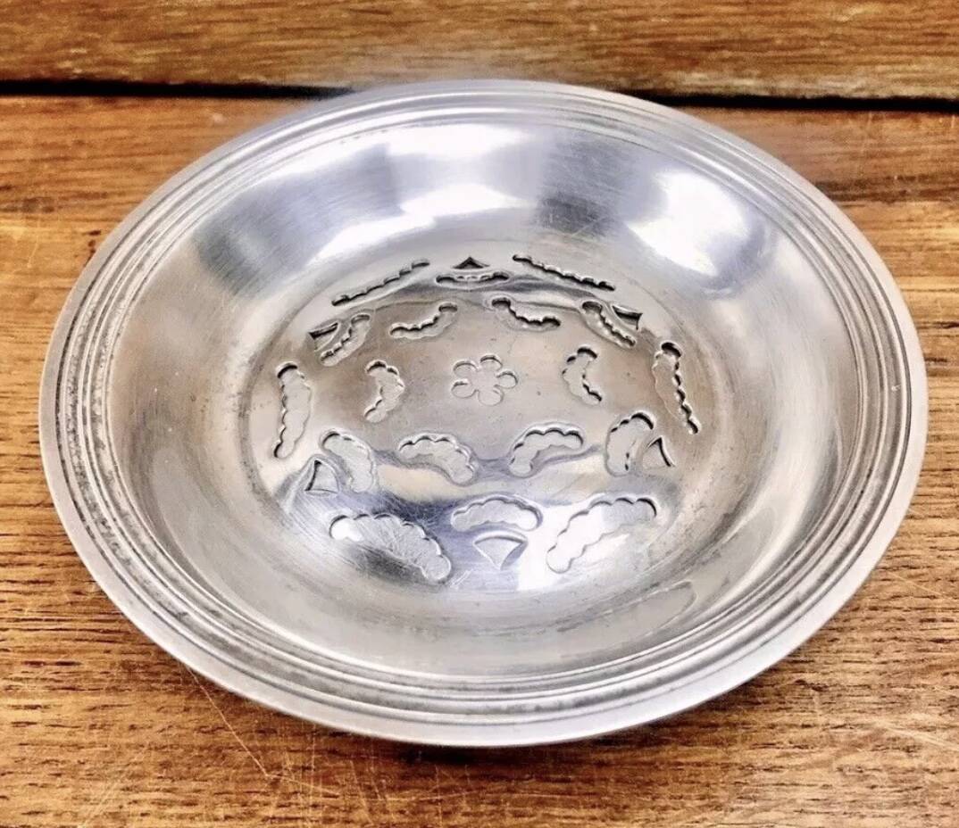Christofle shell butter dish silver metal cookie cutter butter mold