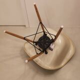 PAW Charles and Ray Eames armchair, Herman Miller, Seng Chicago base