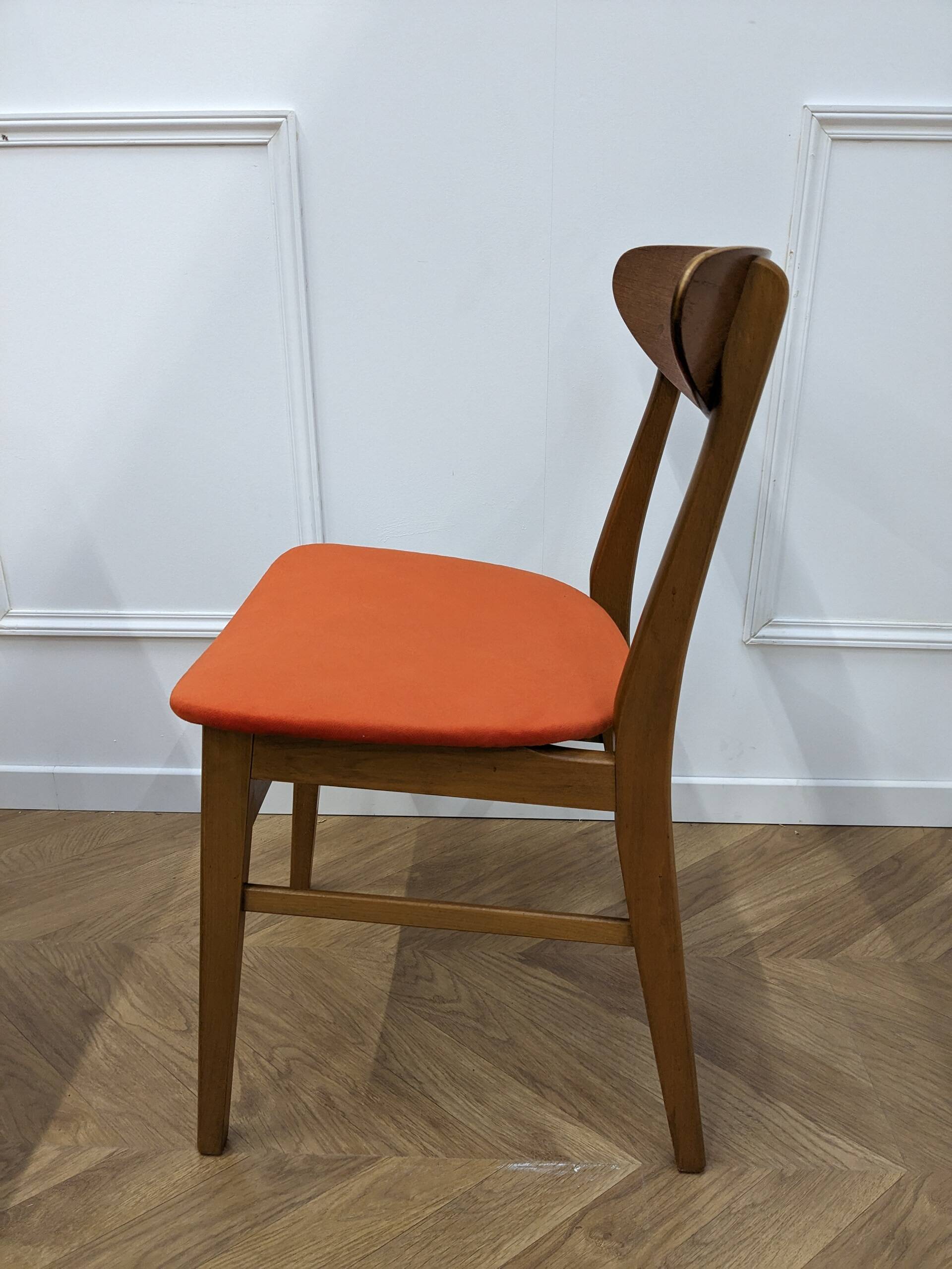 A vintage 210 chair by Farstrup