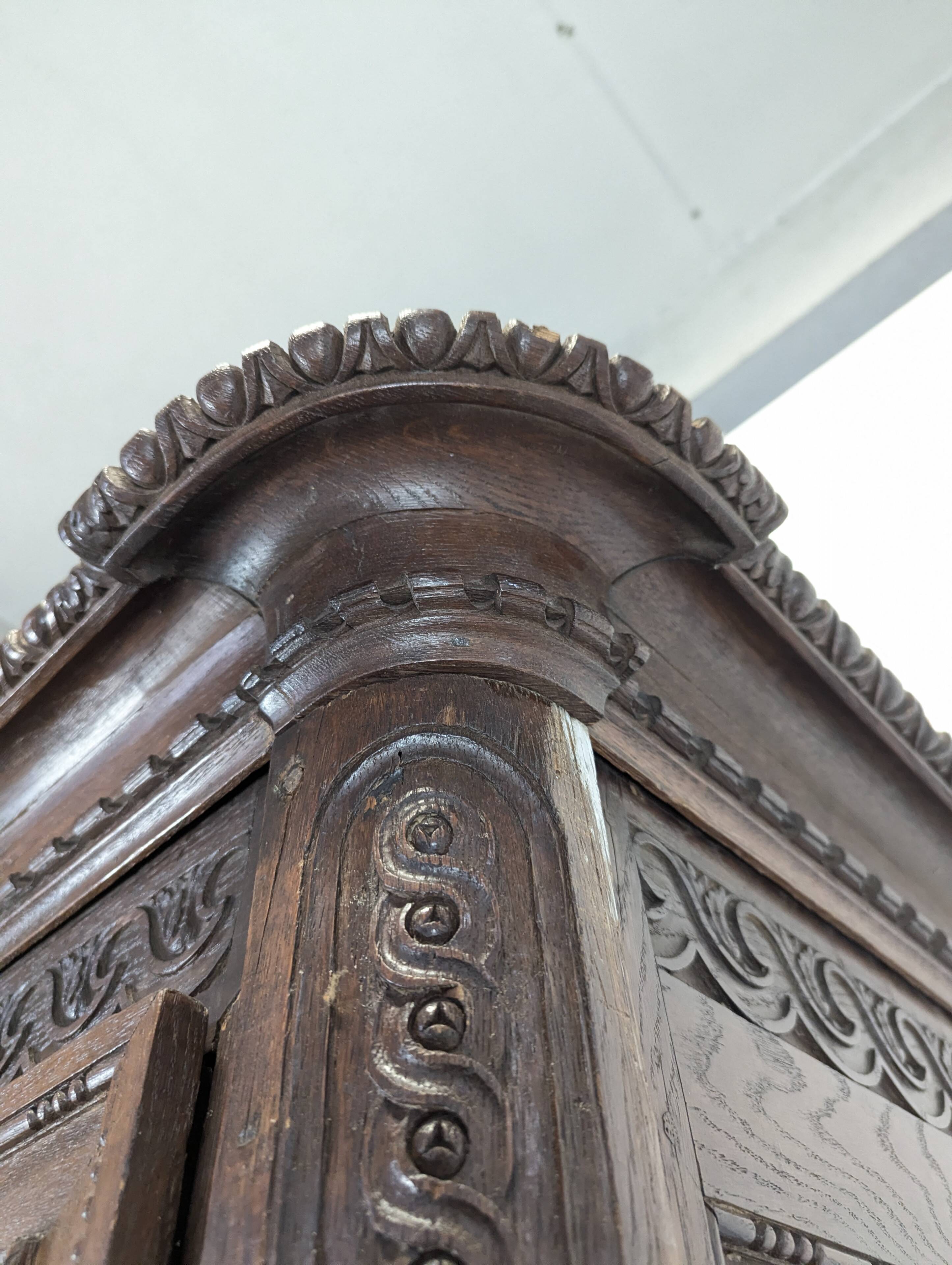 Carved bonnetière from the Pays de Bray from the 19th century.