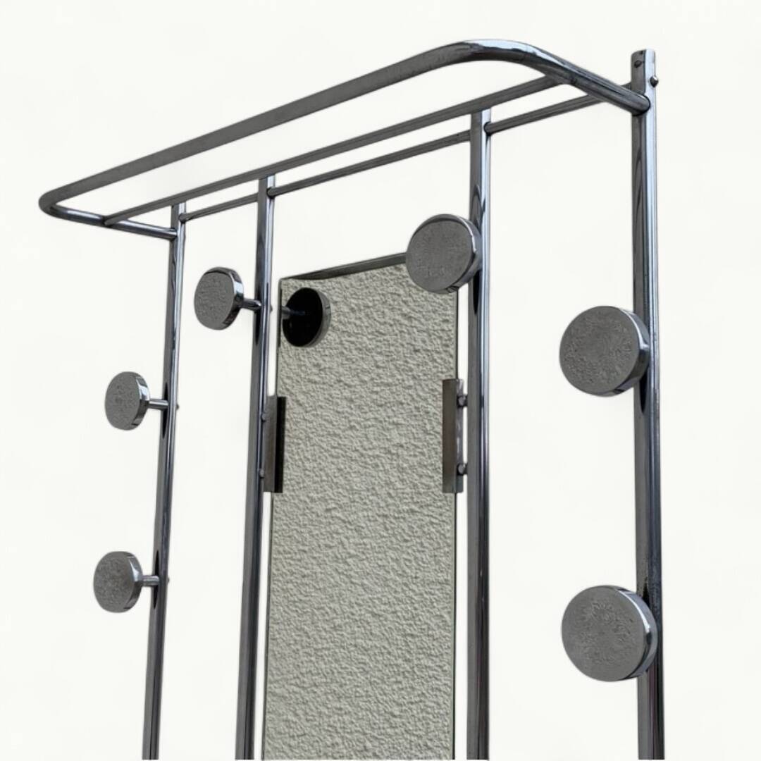 Chrome-plated aluminum entrance locker, 1950s