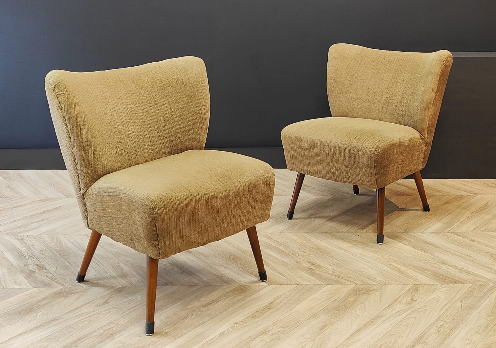 Two Mid Century cocktail chairs | Vintage - set of 2 armchairs