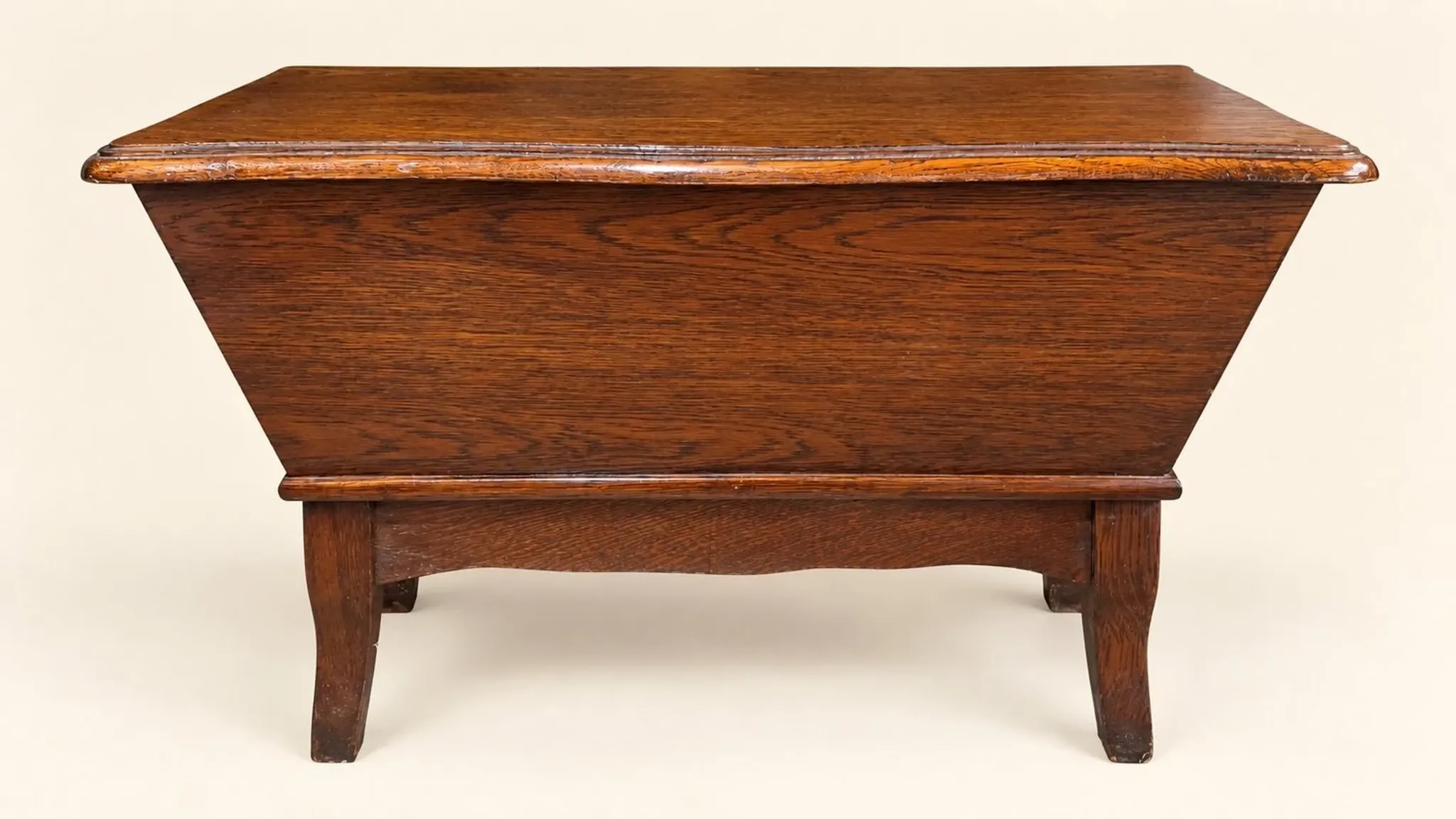 English oak Arts & Crafts chest – sabre legs, red lining