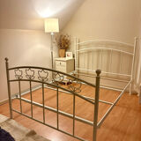 Double bed "Tulipes" in white metal from the 2000s.