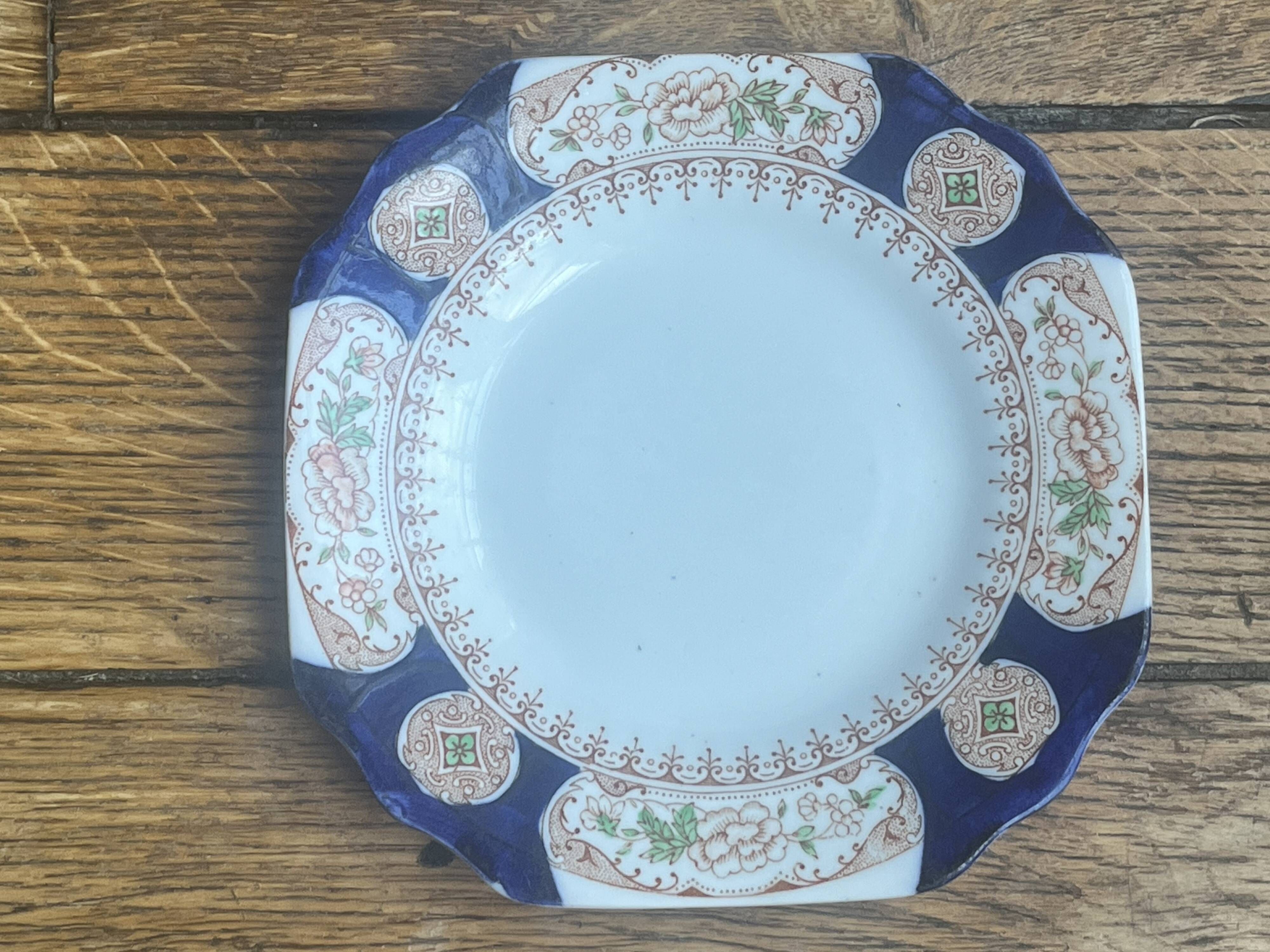 2 antique English plates Manufacture Osborne model Ilkley
