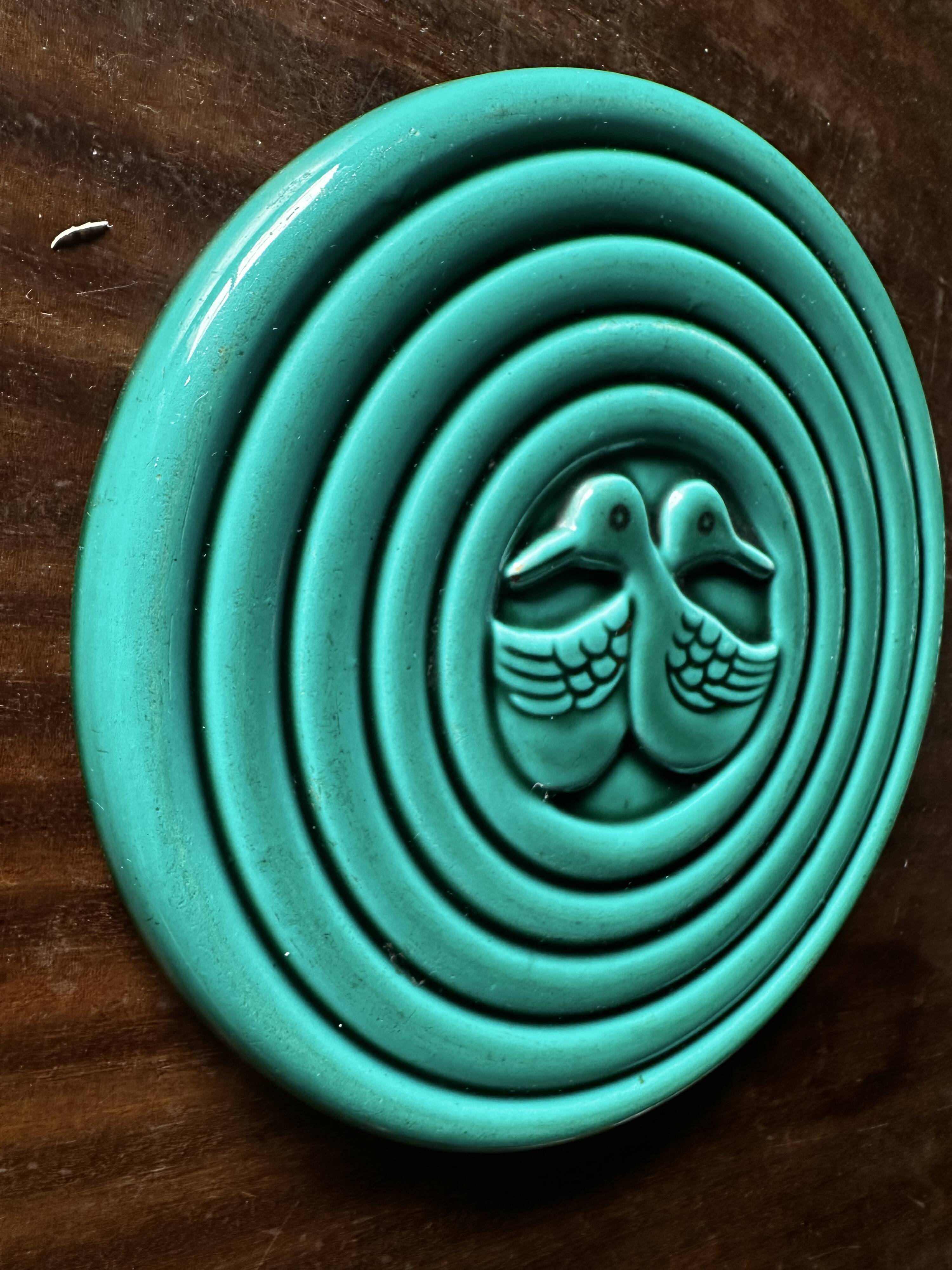 Art Deco trivet in green glazed earthenware - Saint Clément