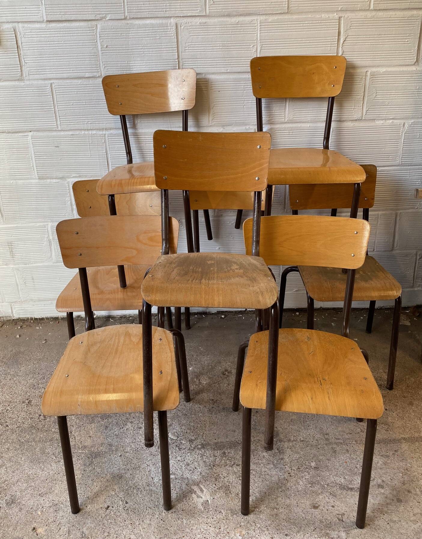 Lot 8 school chairs