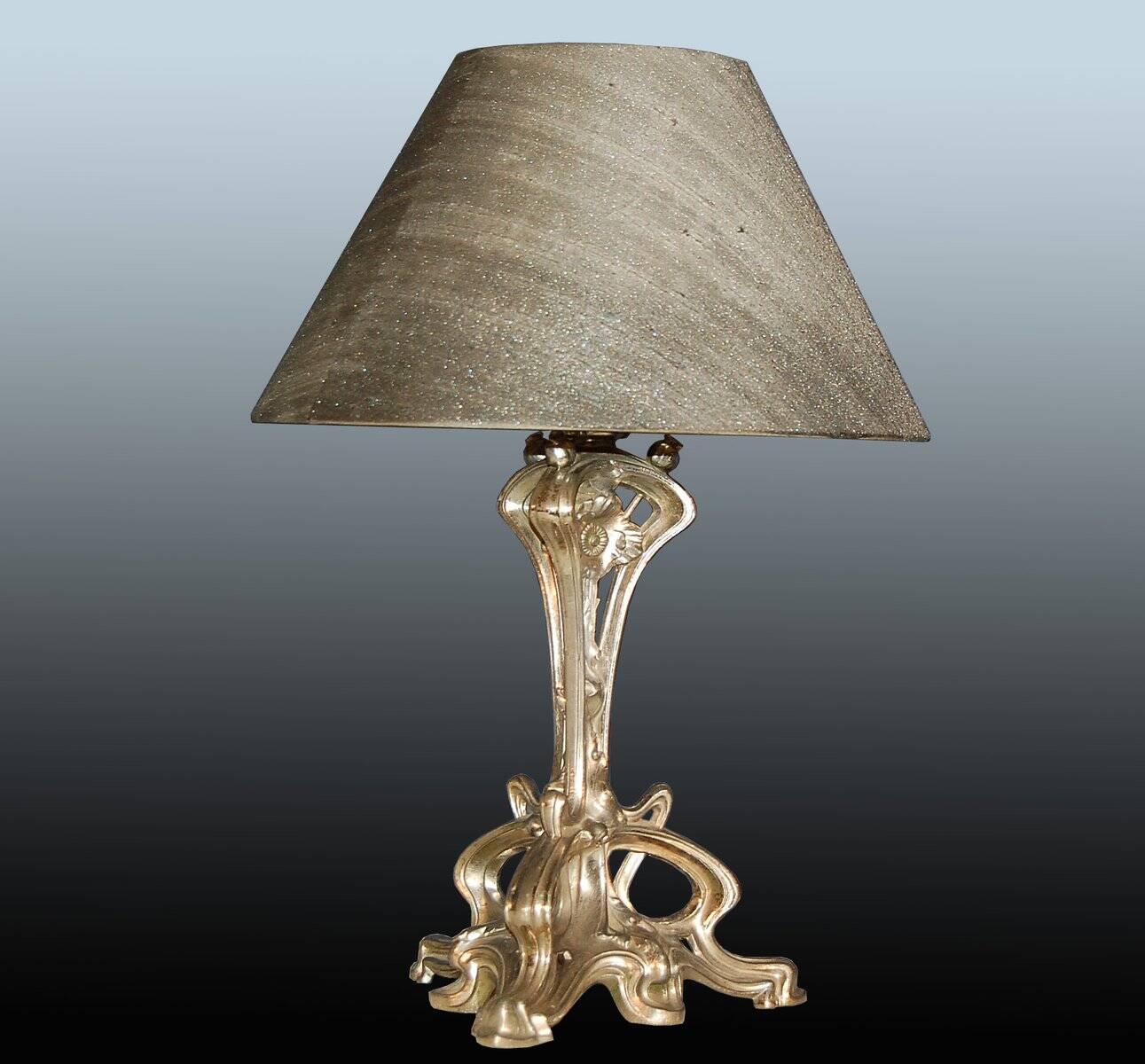 Art Nouveau period lamp with thistles