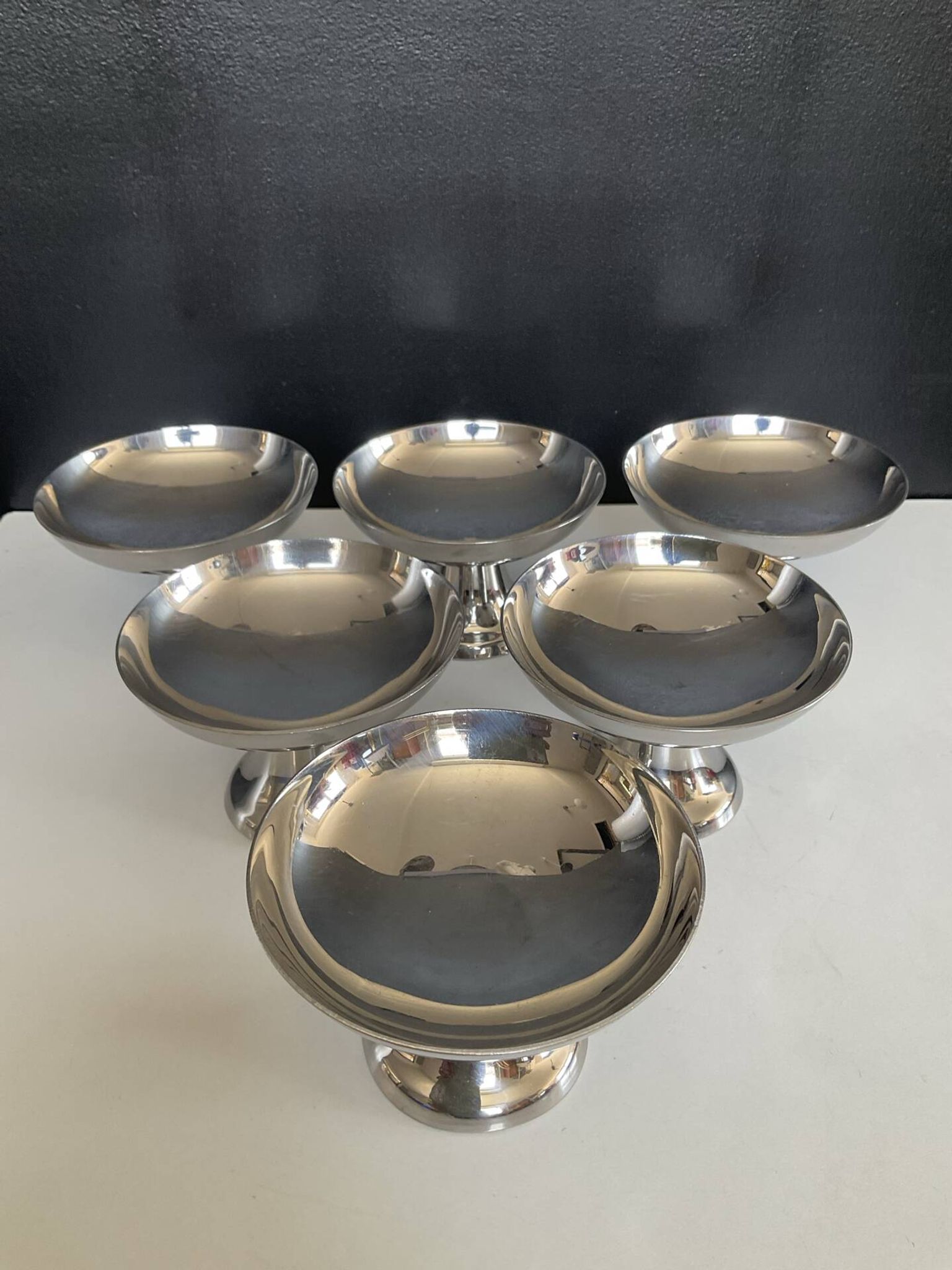 Set of 6 vintage stainless steel ice cream bowls