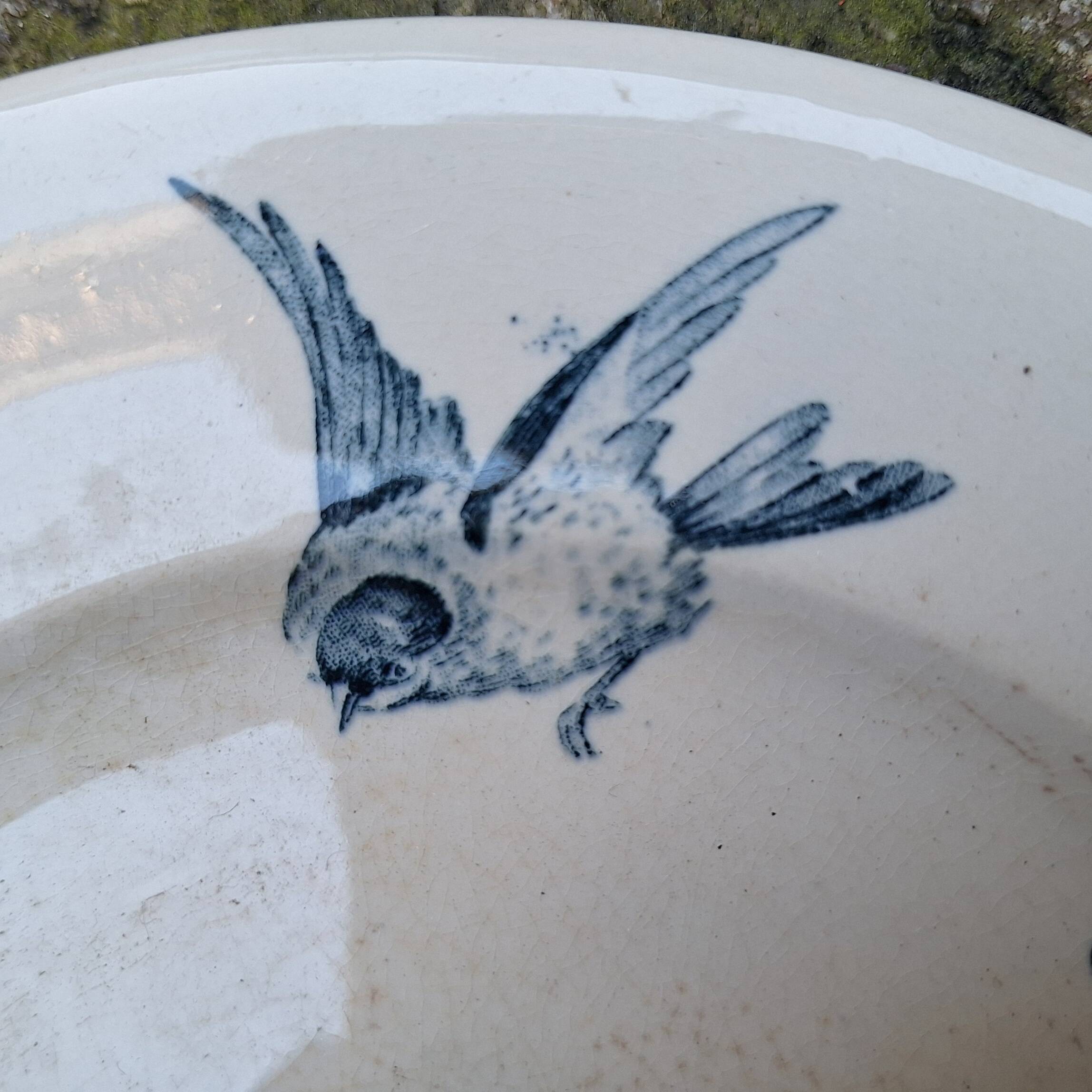 Service set in Longwy earthenware, Terre de fer.