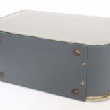 Remington travel-deter Deluxe typewriter with  case