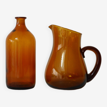 Set of 2 orange vases