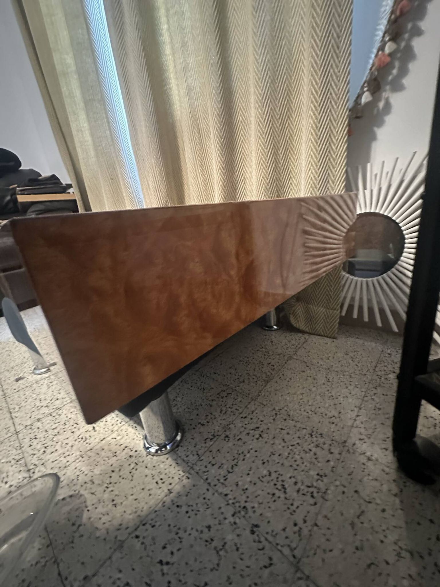 Table basse rectangulaire en loupe d'orme