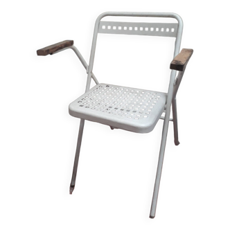 metal chair wooden armrest