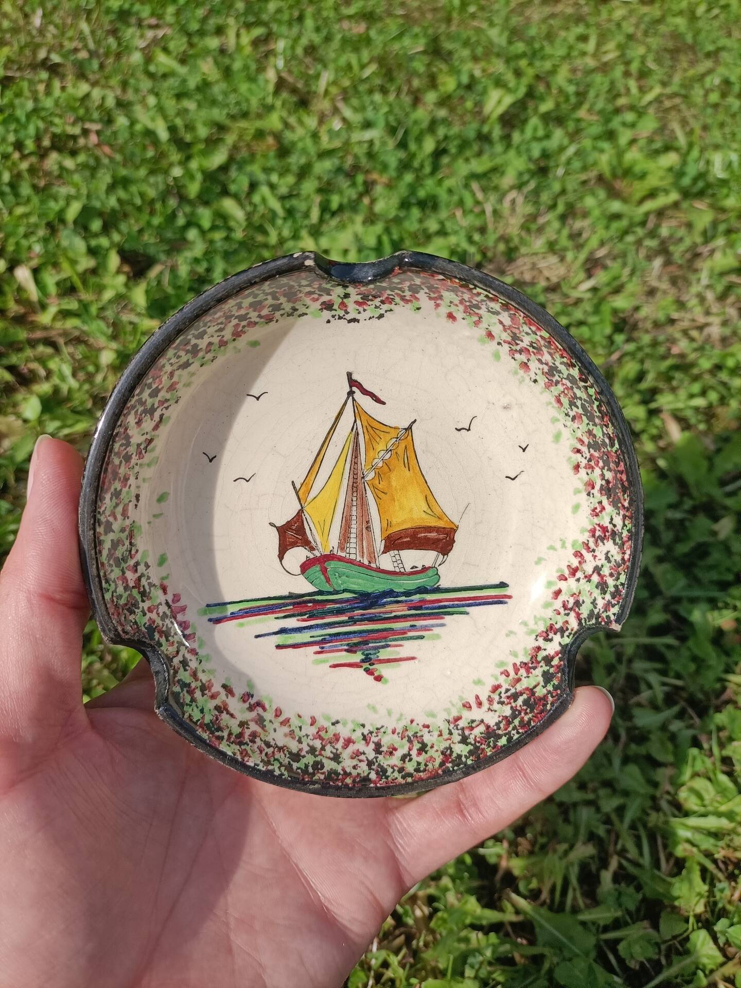 Marine ashtray