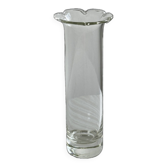 Long transparent flower vase for bouquet.