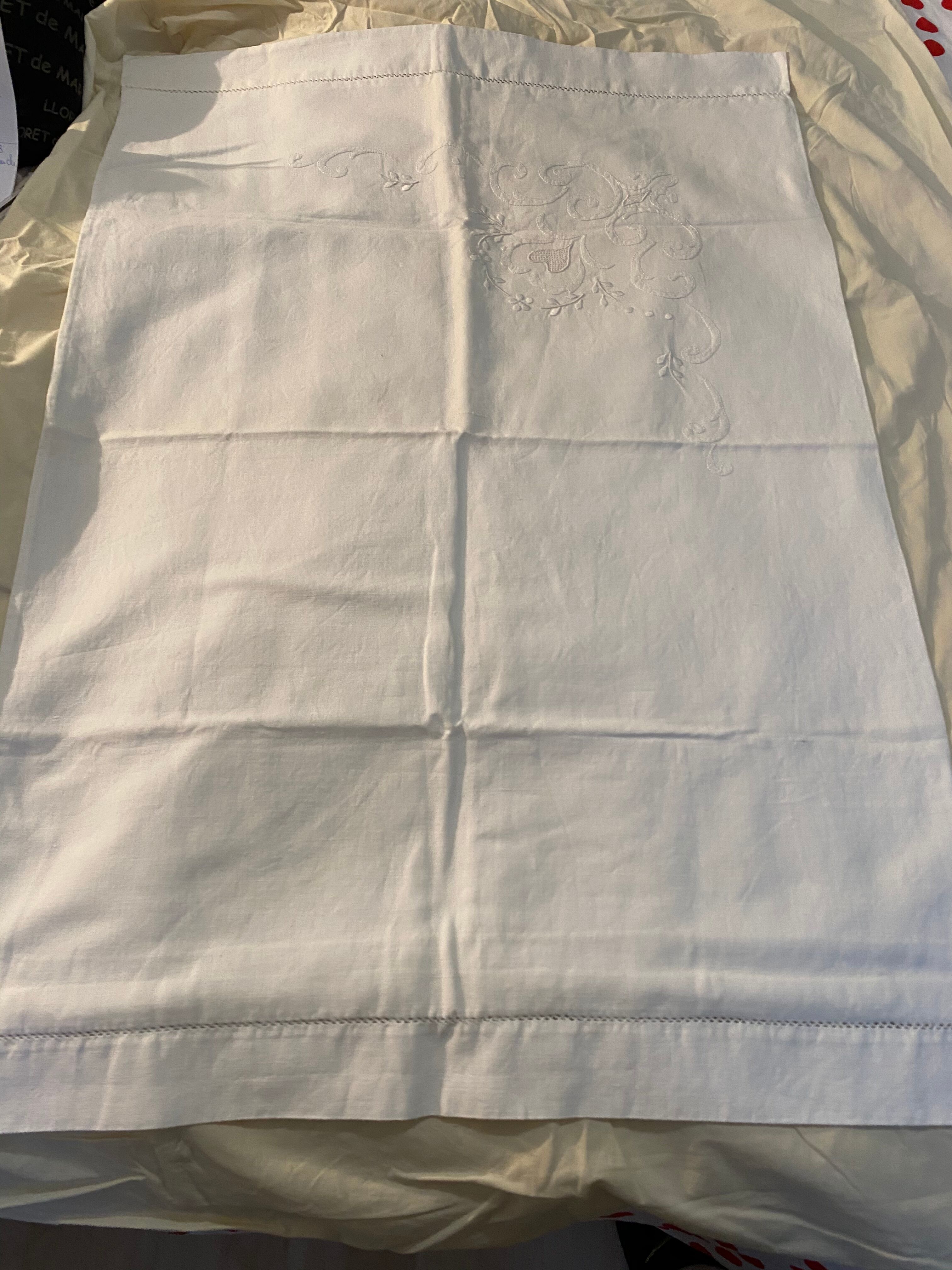 Rectangular cushion cover