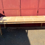 Spindle leg farm table