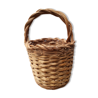 wicker round basket