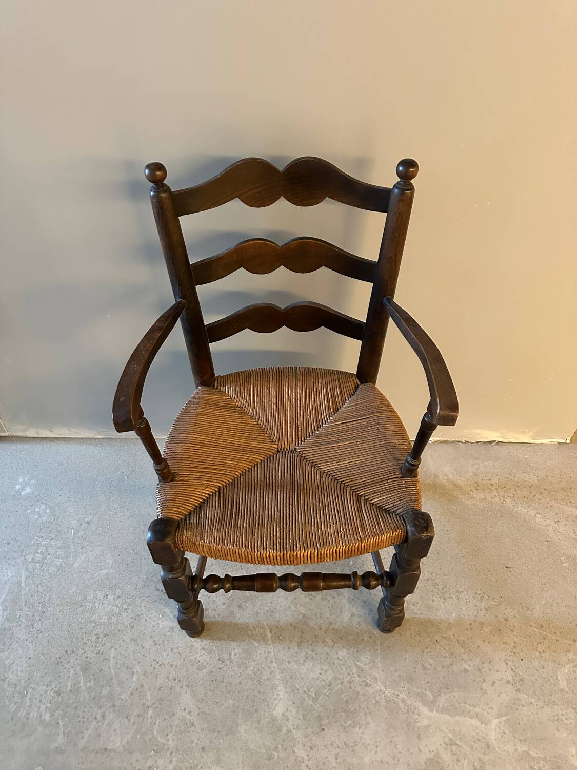 Provencal straw armchair
