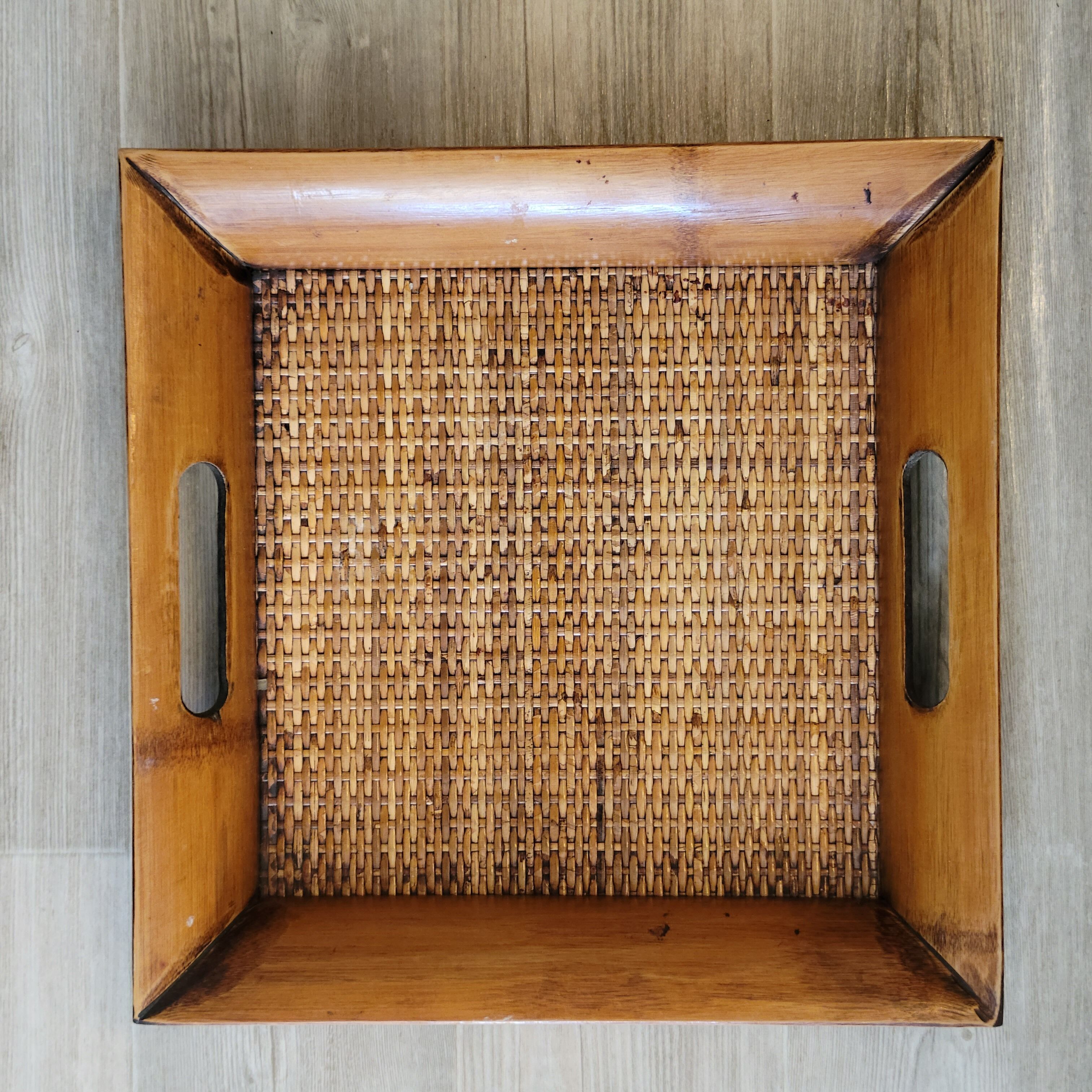 Square vintage serving tray in bamboo and wicker