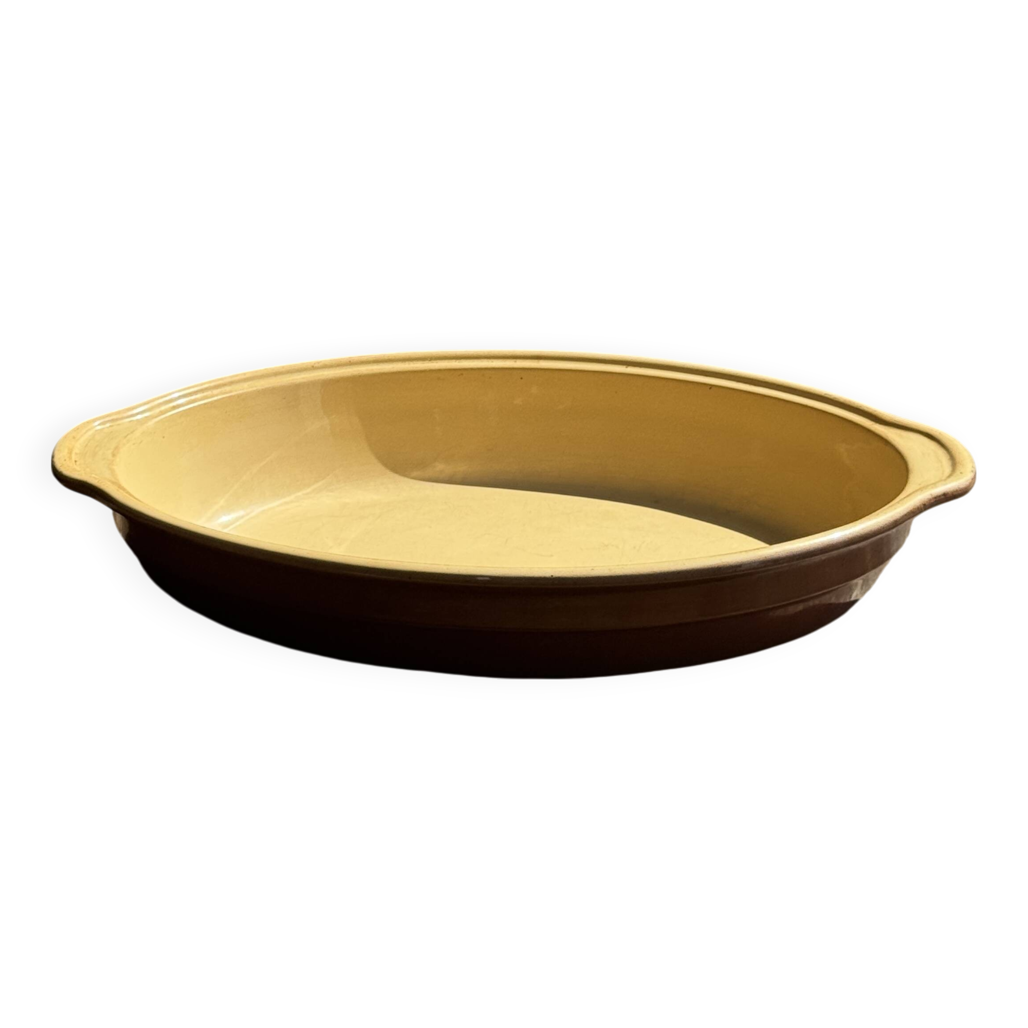 Huge oval oven dish with handle